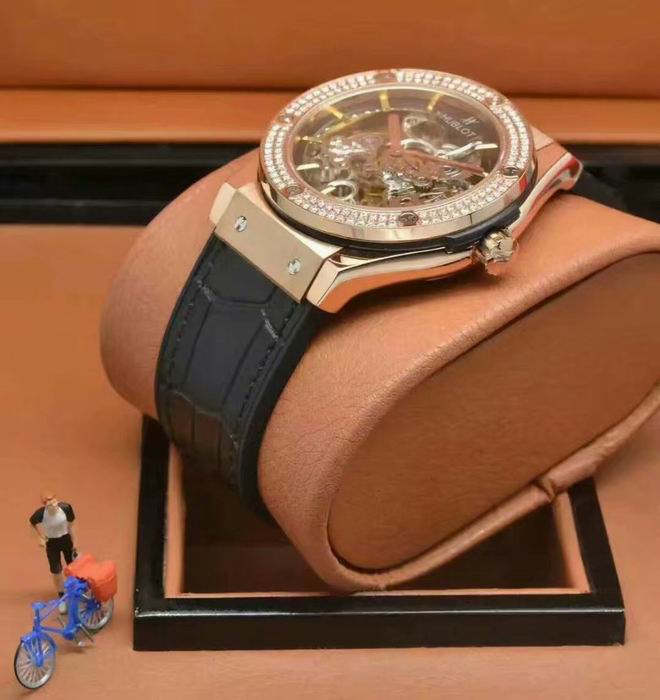 HUBLOT GENEVE Watch 404